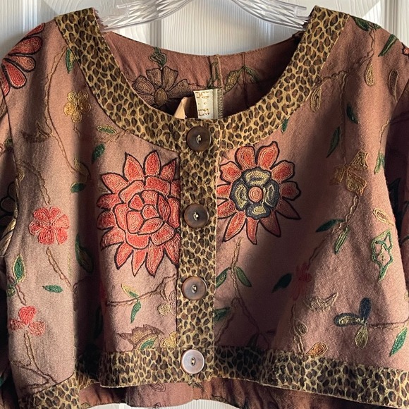 VTG‎ U.R.U. USA Embroidered Floral Jacket One Size Boho Art to Wear Leopard Trim - Picture 9 of 13